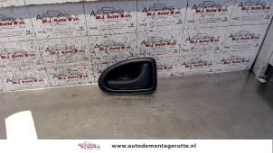 O81178 Gebruikte portiergreep 4deurs rechts-voor Renault Clio