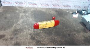 O79955 Gebruikte portiergreep 2deurs links Mitsubishi Colt