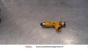 O121776 Gebruikte injector (benzine injectie) Suzuki Wagon R+