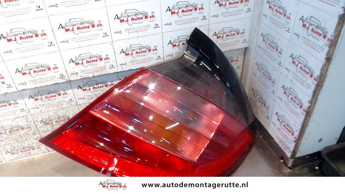 Gebruikte Achterlicht rechts Mercedes C-Klasse O94450