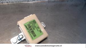 Gebruikte Centrale Deurvergrendelings Module Kia Magentis (GD) 2.5 V6 Prijs op aanvraag aangeboden door Autodemontage M.J. Rutte B.V.