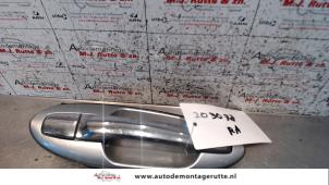 O89628 Gebruikte portiergreep 4deurs rechts-achter Kia Magentis