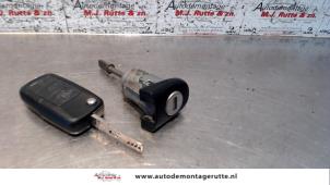 O81465 Gebruikte cilinderslot portier links Volkswagen Passat