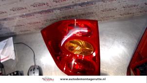 O93699 Gebruikte achterlicht links Peugeot 1007