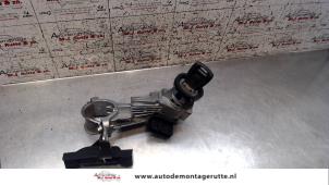 O114136 Gebruikte sleutel+contactslot Fiat Punto Grande