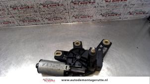 O96752 Gebruikte motor ruitenwisser achter Mercedes Vaneo