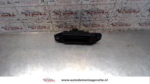 O92056 Gebruikte handgreep achterklep Mercedes C-Klasse