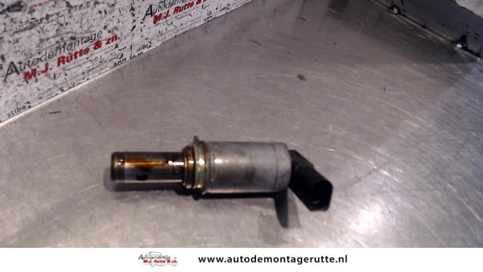 Gebruikte Nokkenas Verstelling Volkswagen Golf O119812