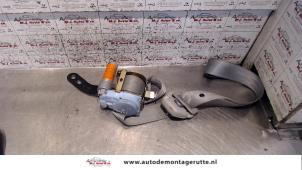 O110711 Gebruikte veiligheidsgordel rechts-voor Kia Picanto