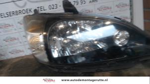 O74485 Gebruikte koplamp rechts Daihatsu Young RV