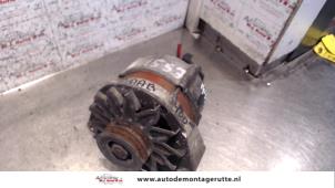 O124532 Gebruikte dynamo Saab 900