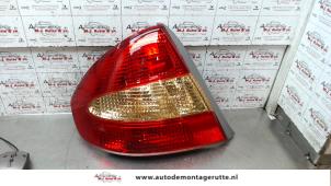 O94230 Gebruikte achterlicht links Toyota Prius