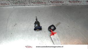 O81853 Gebruikte portierslot cilinder rechts Volkswagen Polo