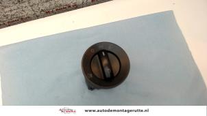 O101195 Gebruikte schakelaar licht Volkswagen Polo