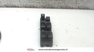 O109056 Gebruikte schakelblok ruiten Subaru Legacy