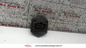 O131019 Gebruikte kachel weerstand Subaru Legacy