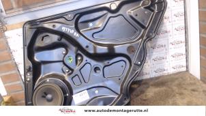 O89125 Gebruikte raammechaniek 4deurs rechts-achter Volkswagen Passat