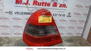 O92692 Gebruikte achterlicht links Mercedes C-Klasse