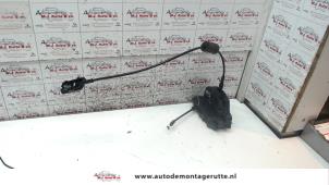 O83152 Gebruikte slotmechaniek portier 4deurs links-voor Renault Espace