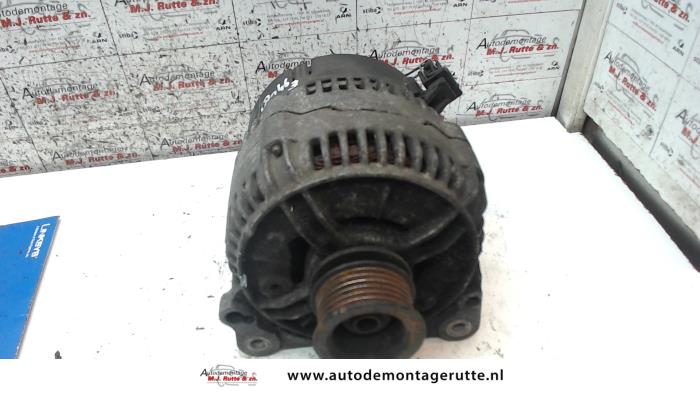 Gebruikte Dynamo Volvo 850 O124544