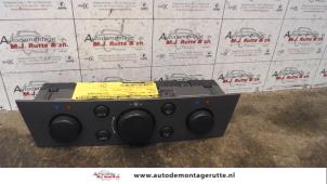 O100165 Gebruikte kachel bedieningspaneel Opel Signum