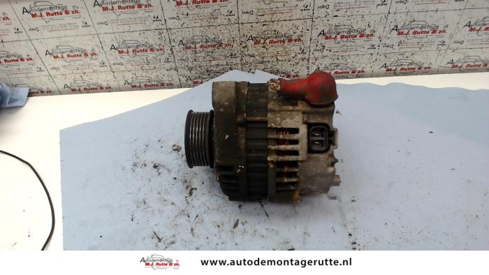 Gebruikte Alternator Nissan Almera Tino O124273