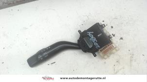 O101720 Gebruikte schakelaar richtingaanwijzer Mazda Premacy
