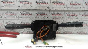 O102784 Gebruikte stuurkolomschakelaar Citroen C2