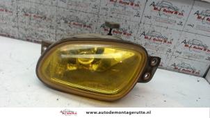 O74875 Gebruikte mistlamp links-voor Ssang Yong Korando