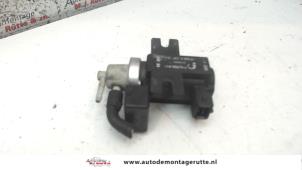 O117858 Gebruikte vacuum relais Ssang Yong Korando
