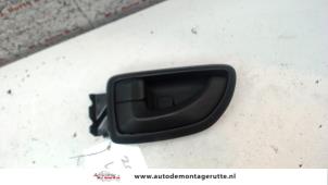 O79806 Gebruikte portiergreep 2deurs links Hyundai H300