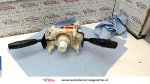 O102669 Gebruikte stuurkolomschakelaar Kia Rio