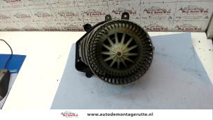 O129774 Gebruikte chaufage ventilatiemotor Volkswagen Passat
