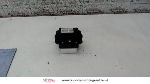 O131127 Gebruikte kachel weerstand Peugeot 108
