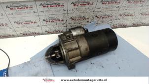 O127884 Gebruikte startmotor Mercedes 200 - 500