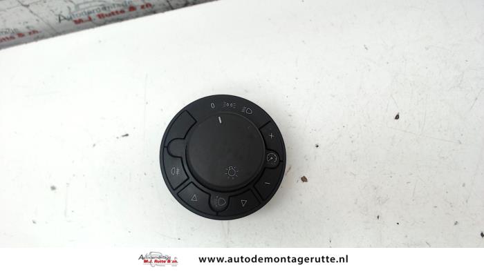Gebruikte Schakelaar Licht Opel Corsa O101096