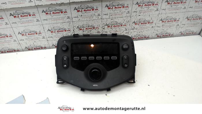 Gebruikte Radio Peugeot 108 O109951