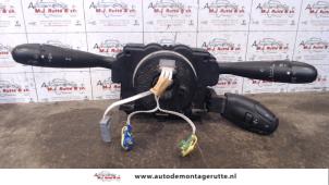 O102958 Gebruikte licht + raw schakelaar Peugeot 206
