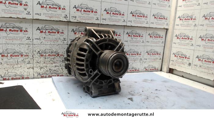 Gebruikte Dynamo Renault Megane Scenic O124464