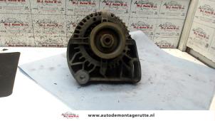 O124200 Gebruikte alternator Fiat Punto