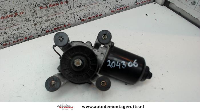 Gebruikte Ruitenwissermotor voor Mazda Demio O118005