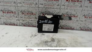 O90870 Gebruikte deur module Peugeot 108