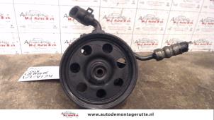 O112849 Gebruikte stuurpomp Ford Focus