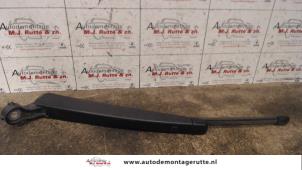 O97464 Gebruikte ruitenwisserarm achter Volkswagen Polo