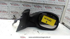 O87586 Gebruikte buitenspiegel rechts Peugeot 1007