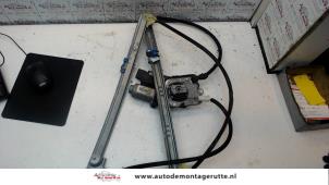 O79422 Gebruikte ruitmechaniek 4deurs rechts-voor Renault Laguna
