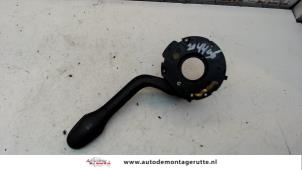 O101642 Gebruikte knipperlicht schakelaar Volkswagen Polo