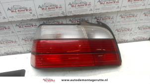 O92546 Gebruikte achterlicht links BMW 3-Serie