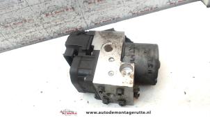 O114840 Gebruikte abs pomp Peugeot Partner