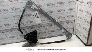 O78382 Gebruikte ruitmechaniek 4deurs links-voor Renault Clio
